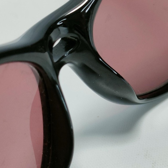 Pink and black retro YSL sunglasses - Picture 7 of 8
